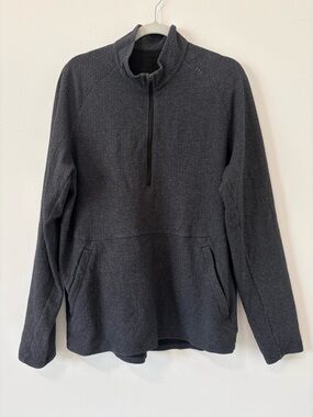 Lululemon At Ease Half Zip Sz L Heathered Black EUC